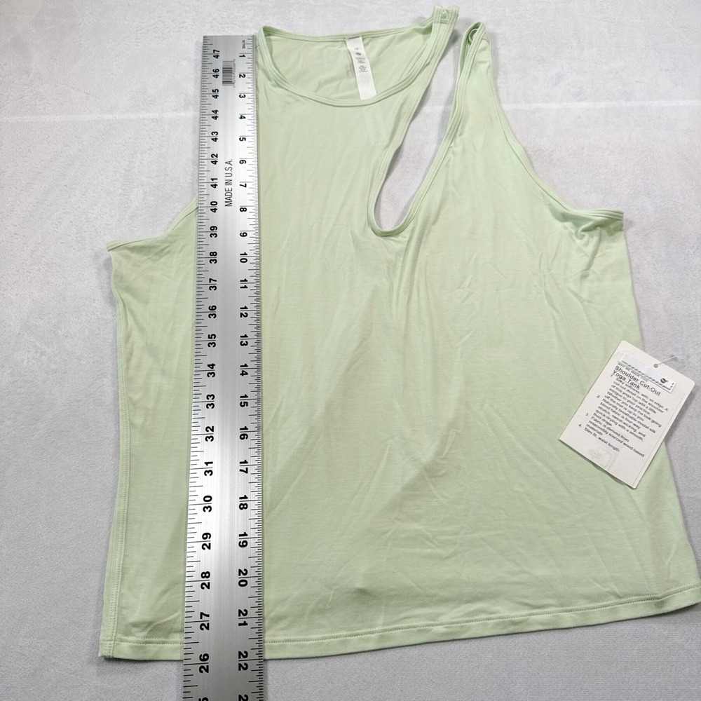 NWT LULULEMON Women's 10 Light‎ Green Shoulder Cut-Out Yoga Tank Athletic Top - Picture 7 of 7